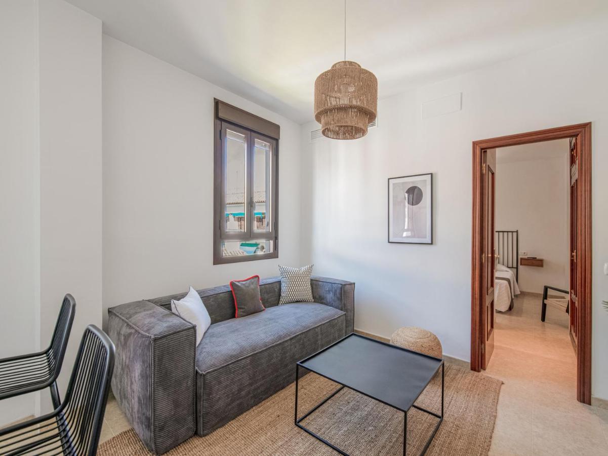 Apartamentos Santiago Ecija Bagian luar foto