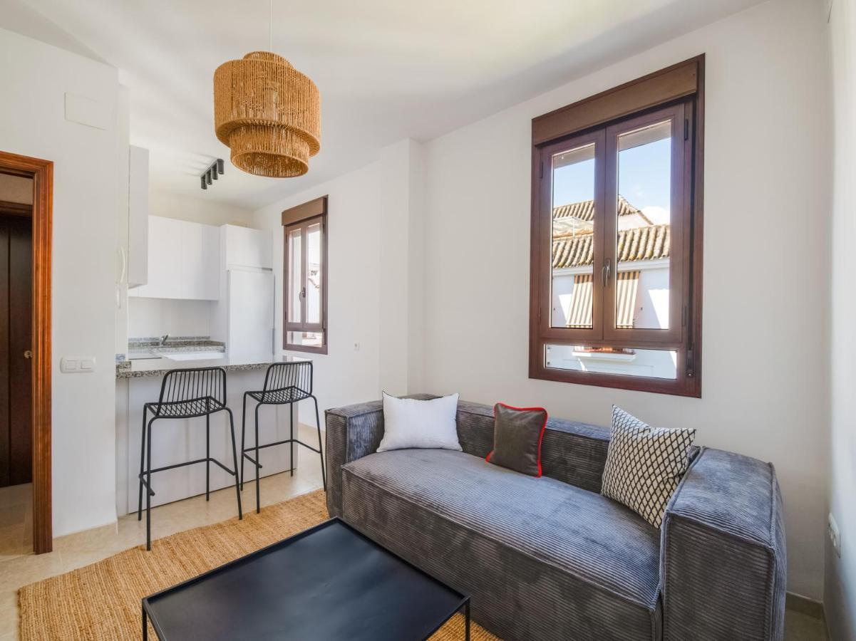 Apartamentos Santiago Ecija Bagian luar foto