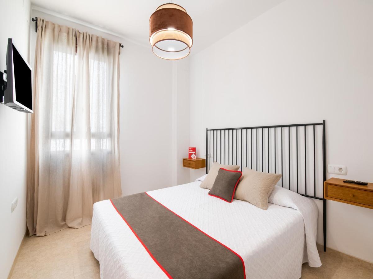 Apartamentos Santiago Ecija Bagian luar foto