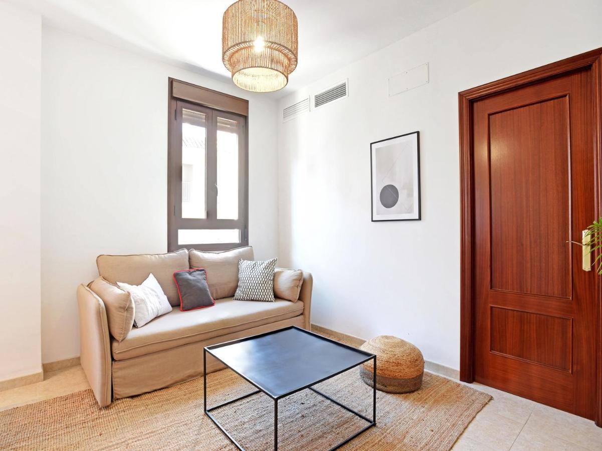 Apartamentos Santiago Ecija Bagian luar foto